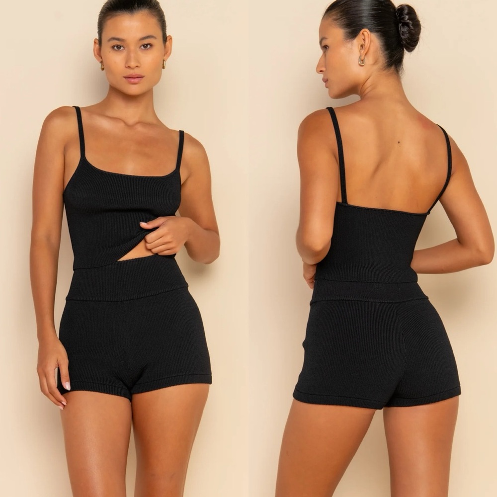 Elce Swim SMALL Sol knit short in black